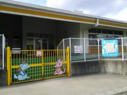 幼稚園・保育園の送迎時保護者車両誘導